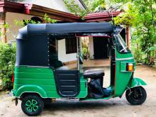 https://riyasewana.com/uploads/bajaj-4-stroke-31014506646.jpg
