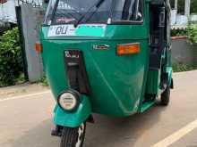 Bajaj 4 STROKE 2009 Three Wheel