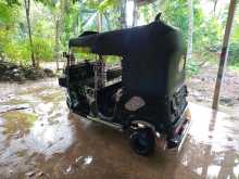 https://riyasewana.com/uploads/bajaj-4-stroke-3113504622383.jpg