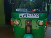 Bajaj 4 Stroke 2011 Three Wheel