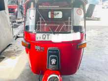 Bajaj 4 Stroke 2009 Three Wheel
