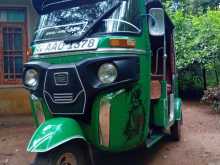 Bajaj 4 STROKE 2015 Three Wheel