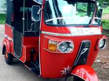 Bajaj 4 Stroke 2010 Three Wheel