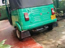 https://riyasewana.com/uploads/bajaj-4-stroke-36162324341.jpg