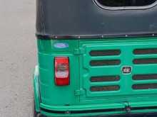 https://riyasewana.com/uploads/bajaj-4-stroke-3743204462.jpg