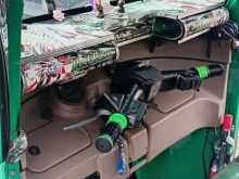 https://riyasewana.com/uploads/bajaj-4-stroke-3743204693.jpg