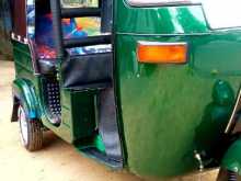 Bajaj 4 Stroke 2009 Three Wheel