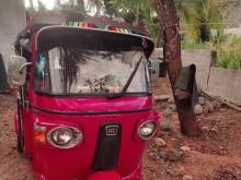 Bajaj 4 Stroke 2012 Three Wheel