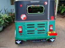 Bajaj 4 Stroke 2015 Three Wheel
