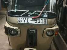 Bajaj 4 Stroke 2011 Three Wheel