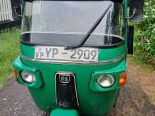 Bajaj 4 Stroke 2011 Three Wheel