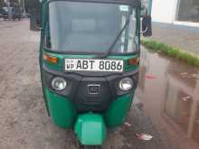 Bajaj 4 Stroke 2019 Three Wheel