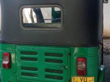 Bajaj 4 Stroke 2011 Three Wheel