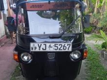 Bajaj 4 Stroke 2010 Three Wheel