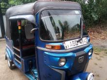 Bajaj 4 Stroke 2015 Three Wheel