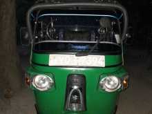 Bajaj 4 Stroke 2012 Three Wheel