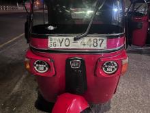 Bajaj 4 Stroke 2011 Three Wheel