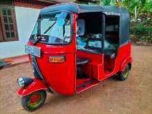 https://riyasewana.com/uploads/bajaj-4-stroke-6185717472.jpg