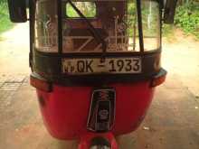 Bajaj 4 Stroke 2005 Three Wheel