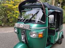 Bajaj 4 Stroke 2011 Three Wheel