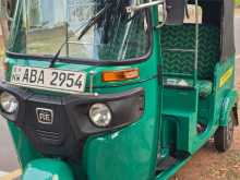 Bajaj 4 Stroke 2016 Three Wheel