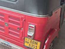https://riyasewana.com/uploads/bajaj-4-stroke-71221524483.jpg