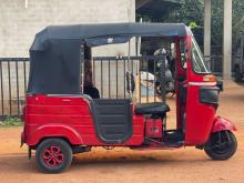 https://riyasewana.com/uploads/bajaj-4-stroke-7128456186.jpg