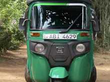 Bajaj 4 Stroke 2015 Three Wheel