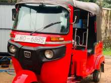 Bajaj 4 Stroke 2009 Three Wheel