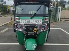 Bajaj 4 Stroke 2014 Three Wheel