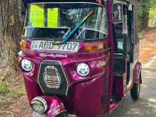 Bajaj 4 Stroke 2015 Three Wheel