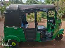 https://riyasewana.com/uploads/bajaj-4-stroke-81759324282.jpg