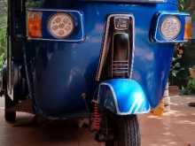 Bajaj 4 Stroke 2010 Three Wheel