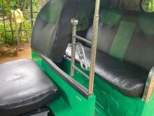 https://riyasewana.com/uploads/bajaj-4-stroke-820314124651.jpg