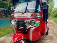 Bajaj 4 Stroke 2015 Three Wheel
