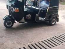 https://riyasewana.com/uploads/bajaj-4-stroke-91204324283.jpg
