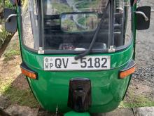 Bajaj 4 Stroke 2009 Three Wheel