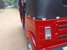 https://riyasewana.com/uploads/bajaj-4-stroke-91555476293.jpg