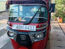 Bajaj 4 Stroke 2015 Three Wheel