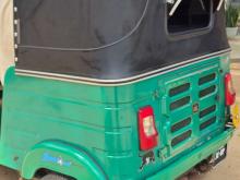 https://riyasewana.com/uploads/bajaj-4-stroke-91745526356.jpg
