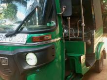 Bajaj 4 Stroke 2016 Three Wheel