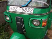 Bajaj 4 Stroke 2010 Three Wheel