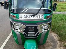 Bajaj 4 Stroke 2016 Three Wheel
