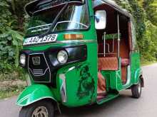 Bajaj 4 Stroke 2014 Three Wheel
