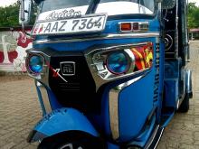 Bajaj 4 Stroke 2015 Three Wheel