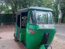 Bajaj 4 Stroke 2009 Three Wheel