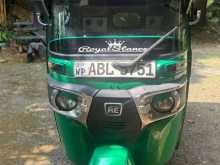 Bajaj 4 Stroke 2016 Three Wheel