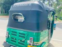 https://riyasewana.com/uploads/bajaj-4-stroke-995352176.jpg