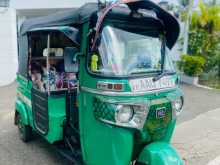 https://riyasewana.com/uploads/bajaj-4-stroke-995352663.jpg