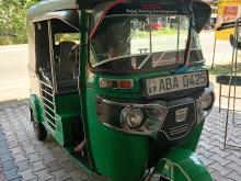 Bajaj 4 Stroke 2015 Three Wheel
